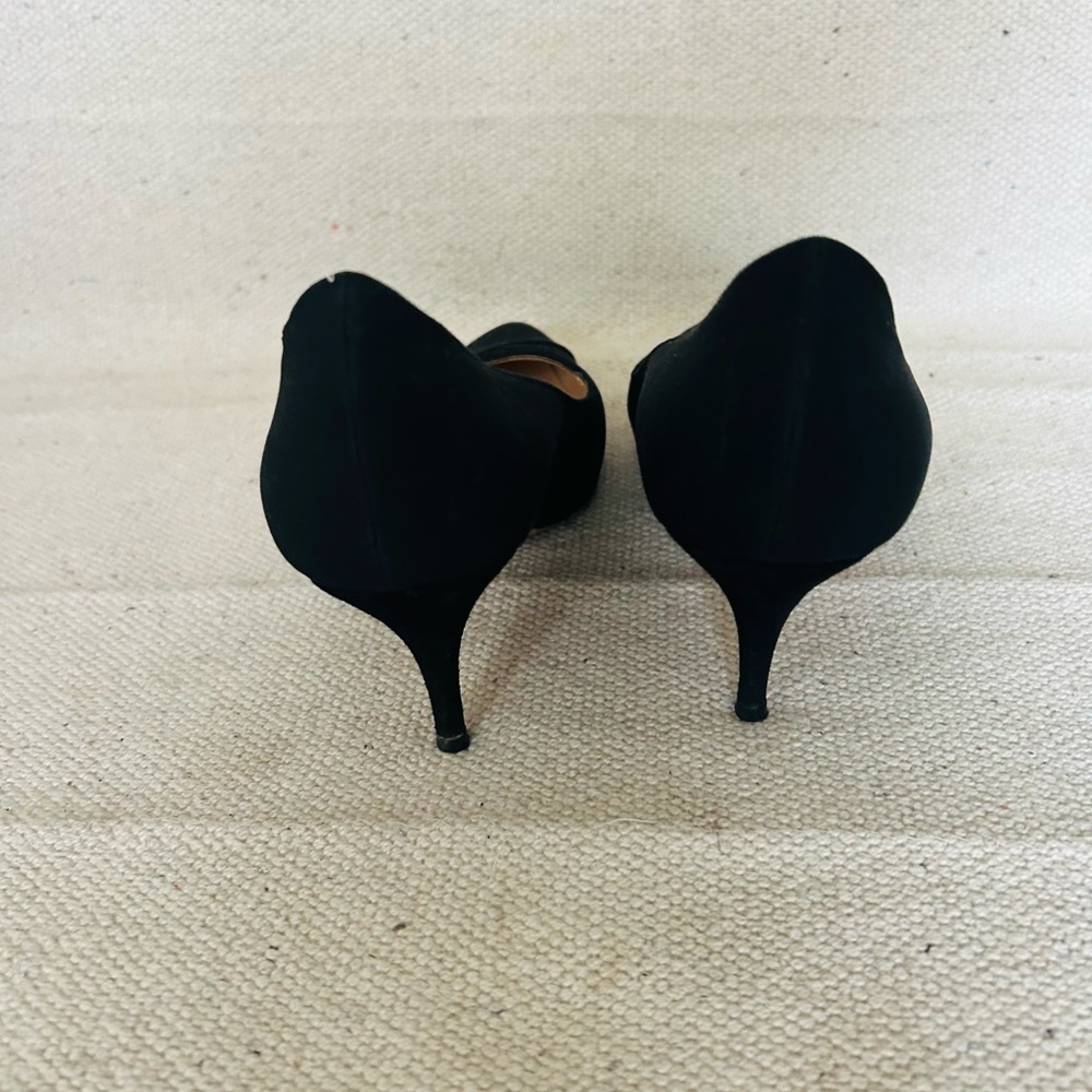❤️ Sale ❤️ Manolo Blahnik BB Textile-and-Suede Pump, EUC - Picture 6 of 16